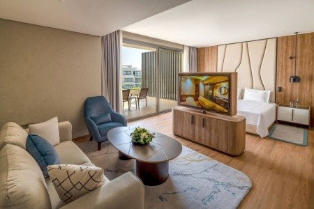 Rixos Premium Magawish Bay View