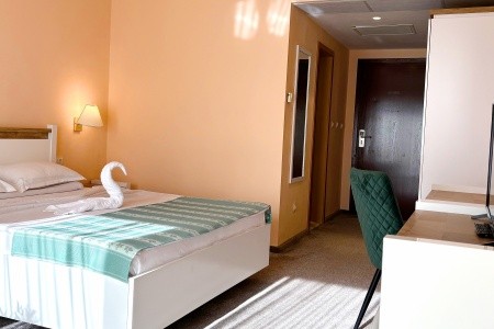 Bulharsko Djuni Duni Royal Resort - Holiday Village 9 dňový pobyt All Inclusive Letecky Letisko: Praha August 2026 ( 2/08/26-10/08/26)