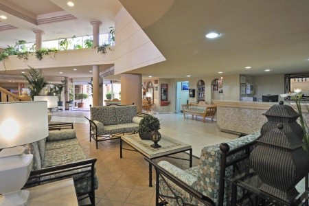 Kanárske ostrovy Tenerife Sol Sun Beach 12 dňový pobyt Polpenzia Letecky Letisko: Budapešť October 2026 (11/10/26-22/10/26)