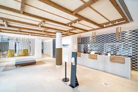 Španielsko Costa Dorada Blaumar 7 dňový pobyt Polpenzia Letecky Letisko: Praha August 2026 (27/08/26- 2/09/26)