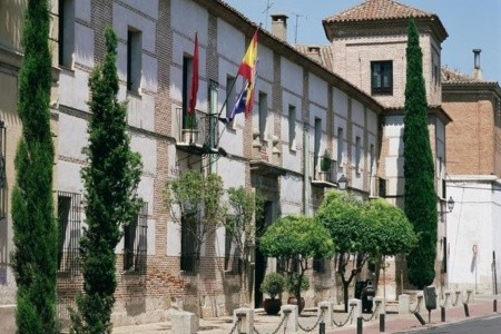 Parador De Alcalá De Henares