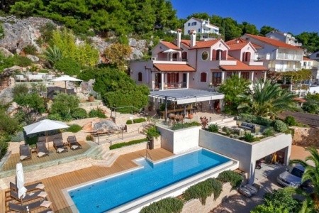 Hvar