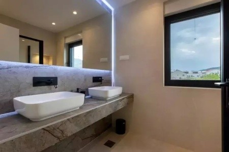 Villa Miamore (Kaštel Stari)