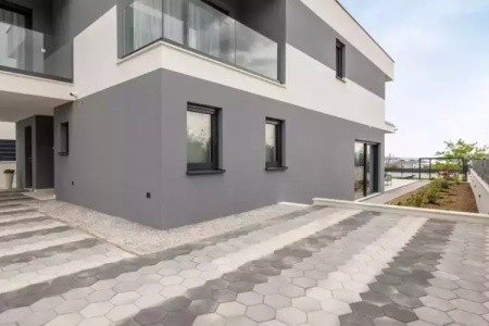 Villa Miamore (Kaštel Stari)