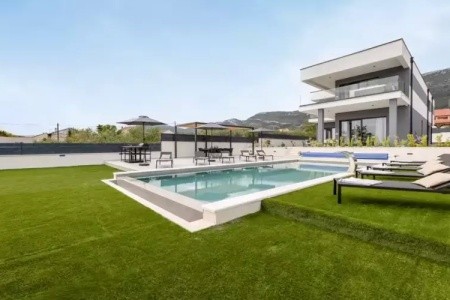 Villa Miamore (Kaštel Stari)