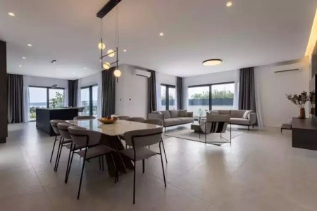 Villa Miamore (Kaštel Stari)