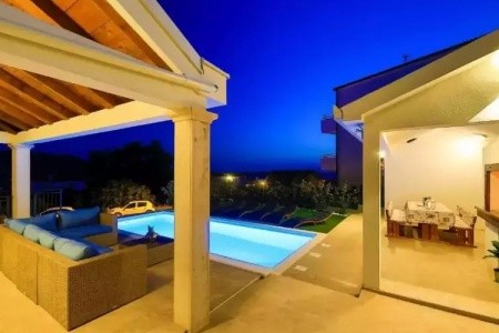 Villa East - 34