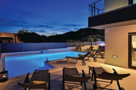 Luxury Dream House (Kaštel Novi)