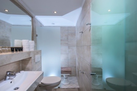 Matheo Villas & Suites - 16