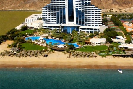 Spojené arabské emiráty Fujairah Le Meridien Al Aqah Beach Resort 6 dňový pobyt All Inclusive Letecky Letisko: Praha March 2027 ( 9/03/27-14/03/27)