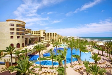 Mövenpick Resort & Marine Spa - 2