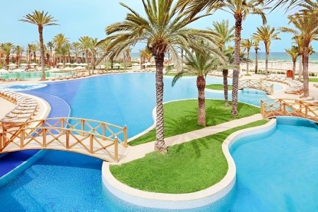 Mövenpick Resort & Marine Spa - 5