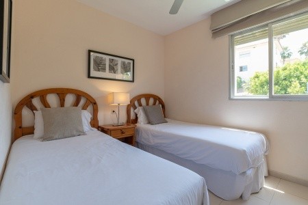 Ramada Hotel & Suites By Wyndham Costa Del Sol - 13