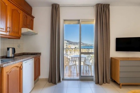 Ramada Hotel & Suites By Wyndham Costa Del Sol - 34