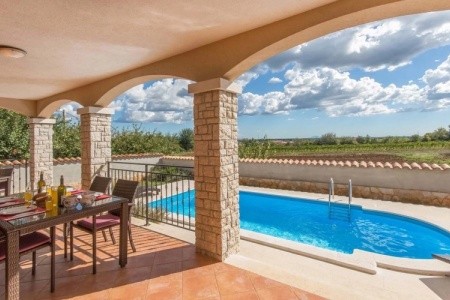 Villa Antonela (Divšići)