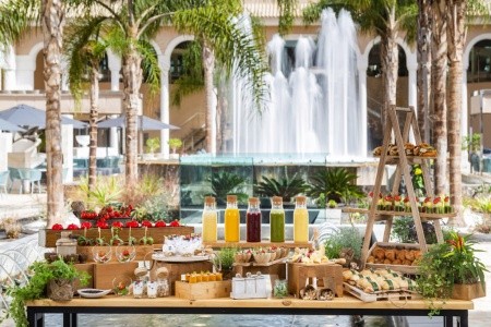 Kanárske ostrovy Tenerife Gran Melia Palacio De Isora 11 dňový pobyt Polpenzia Letecky Letisko: Budapešť January 2027 (26/01/27- 5/02/27)