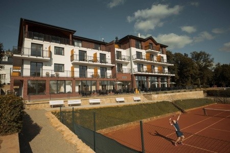 Queens Hotel & Wellness