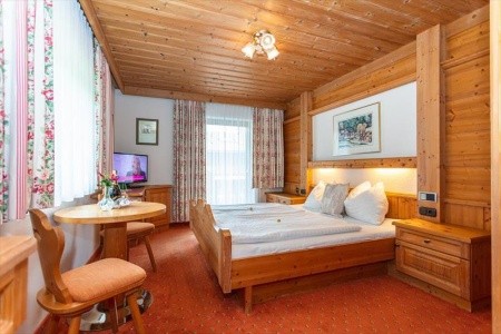 Rakúsko Dachstein West Landhaus Rohregger 8 dňový pobyt Raňajky Vlastná January 2027 (17/01/27-24/01/27)