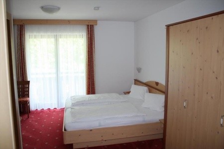 Rakúsko Mölltal / Ankogel Hubertus 8 dňový pobyt Polpenzia Vlastná January 2027 (30/01/27- 6/02/27)