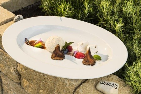Rakúsko Štajersko Waldhof Muhr Hotel & Restaurant (Pöllau) 5 dňový pobyt Polpenzia Vlastná April 2027 (21/04/27-25/04/27)