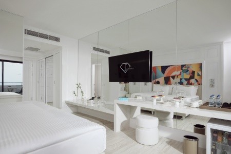 Turecko Kemer Fashiontv Luxe Resort 7 dňový pobyt Ultra All inclusive Letecky Letisko: Praha August 2026 (28/08/26- 3/09/26)