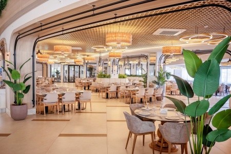 Turecko Alanya Quattro Family Club Dem 8 dňový pobyt Ultra All inclusive Letecky Letisko: Košice August 2026 ( 3/08/26-10/08/26)