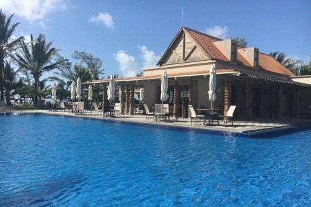 Crystals Beach Resort Belle Mare - 12