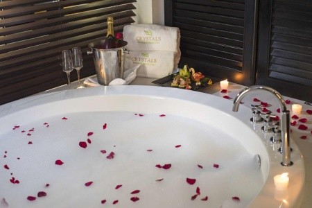 Crystals Beach Resort Belle Mare - 17