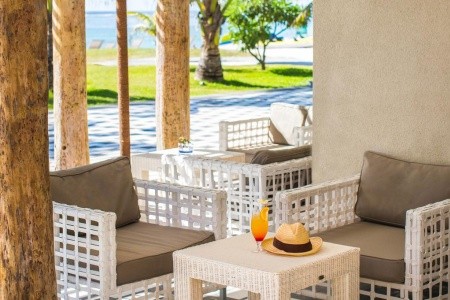 Crystals Beach Resort Belle Mare - 26