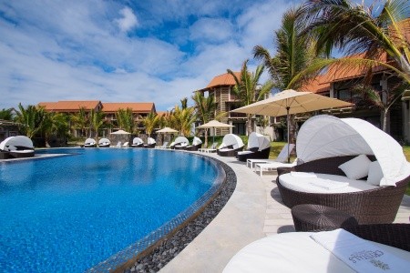 Crystals Beach Resort Belle Mare - 28