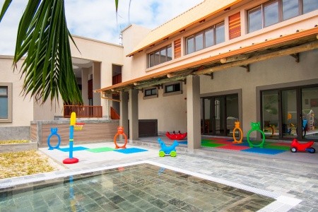 Crystals Beach Resort Belle Mare - 35