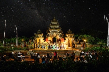 Bali Nusa Dua Beach Ayodya Resort & Spa 15 dňový pobyt Polpenzia Letecky Letisko: Praha October 2026 ( 1/10/26-15/10/26)