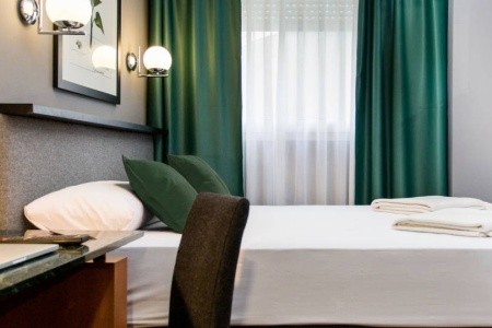 Hotel Malcom & Barret - 23