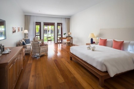 Le Meridien Khao Lak Resort & Spa