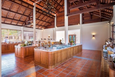 Le Meridien Khao Lak Resort & Spa