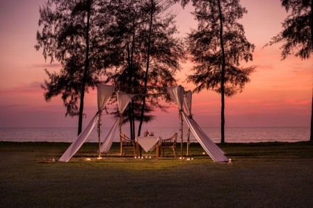 Le Meridien Khao Lak Resort & Spa