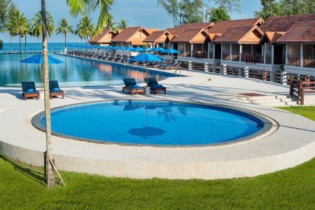 Le Meridien Khao Lak Resort & Spa