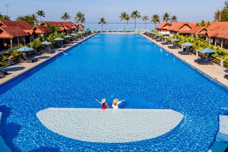 Le Meridien Khao Lak Resort & Spa