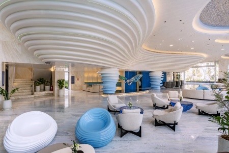 Kora Beach Resort