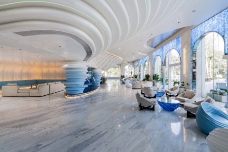 Thajsko Phuket Kora Beach Resort 7 dňový pobyt Raňajky Letecky Letisko: Praha December 2026 (13/12/26-19/12/26)