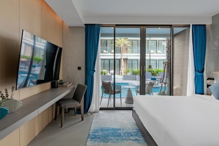 Thajsko Phuket Kora Beach Resort 7 dňový pobyt Raňajky Letecky Letisko: Praha December 2026 (13/12/26-19/12/26)
