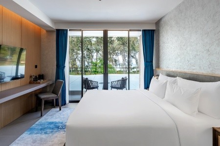 Thajsko Phuket Kora Beach Resort 7 dňový pobyt Raňajky Letecky Letisko: Praha December 2026 (13/12/26-19/12/26)