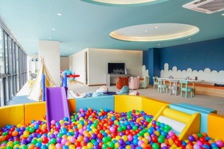 Thajsko Phuket Kora Beach Resort 7 dňový pobyt Raňajky Letecky Letisko: Praha December 2026 (13/12/26-19/12/26)