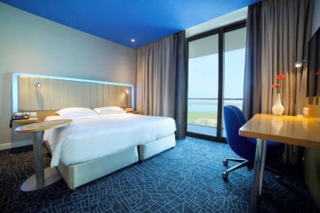 Spojené arabské emiráty Abu Dhabi Park Inn Abu Dhabi Yas Island 7 dňový pobyt Polpenzia Letecky Letisko: Praha June 2026 ( 3/06/26- 9/06/26)