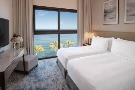Spojené arabské emiráty Fujairah Address Beach Resort Fujairah 9 dňový pobyt Polpenzia Letecky Letisko: Praha September 2026 (10/09/26-18/09/26)