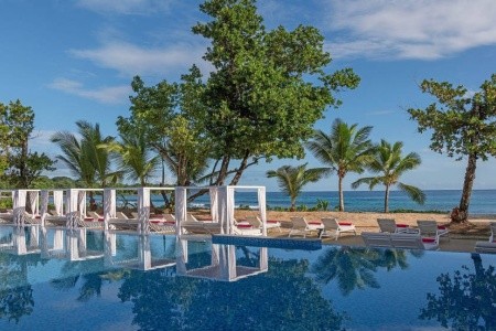 Seychely Mahé Avani Seychelles Barbarons Resort & Spa 14 dňový pobyt Raňajky Letecky Letisko: Praha October 2026 (28/10/26-10/11/26)