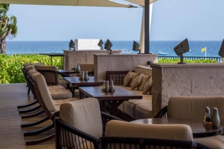 Spojené arabské emiráty Fujairah Intercontinental Fujairah Resort 8 dňový pobyt Raňajky Letecky Letisko: Praha January 2027 (13/01/27-20/01/27)