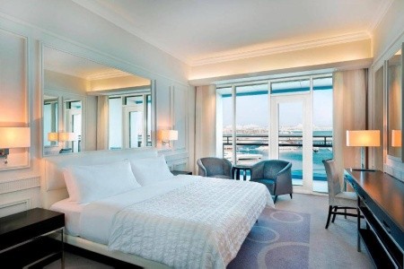 Spojené arabské emiráty Dubaj Le Meridien Mina Seyahi Beach Resort 6 dňový pobyt Polpenzia Letecky Letisko: Praha November 2026 ( 1/11/26- 6/11/26)
