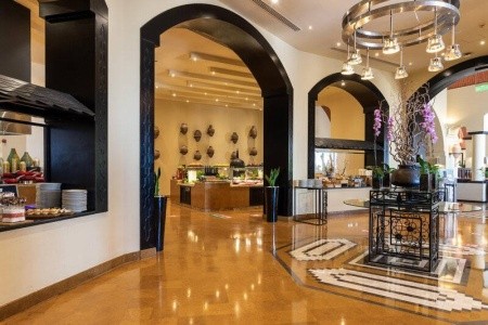 Spojené arabské emiráty Ras Al Khaimah The Cove Rotana Resort 8 dňový pobyt Polpenzia Letecky Letisko: Praha September 2026 (18/09/26-25/09/26)