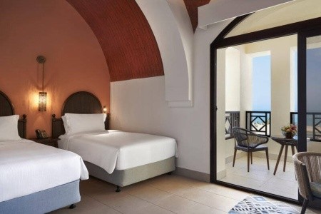 Spojené arabské emiráty Ras Al Khaimah The Cove Rotana Resort 8 dňový pobyt Polpenzia Letecky Letisko: Praha September 2026 (18/09/26-25/09/26)